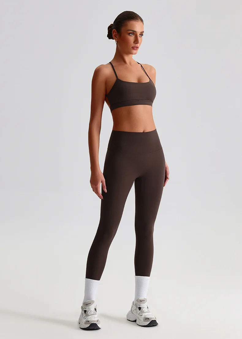 Summer Women's Sports Fitness Yoga Bra Wear Sexy Open Back Vest Sweatproof Breathable Gym Fitness Top Elastic Fabric Padded Bra